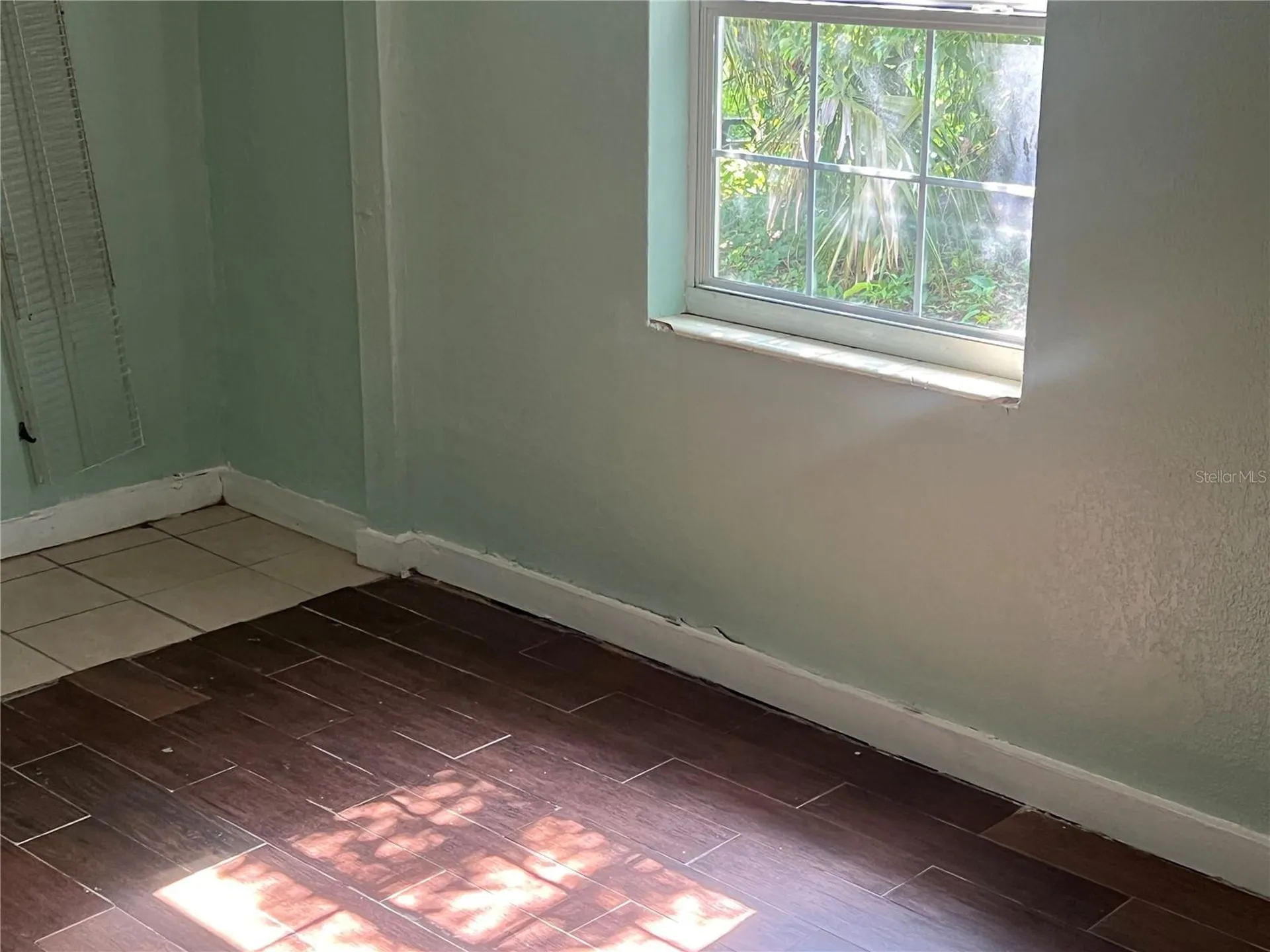 2002 E 33rd Avenue Tampa FL 33610
