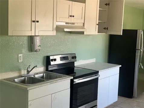 2002 E 33rd Avenue Tampa FL 33610