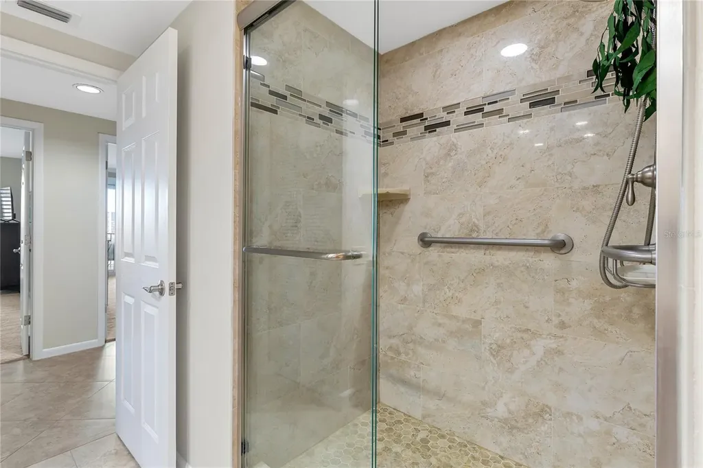 150 Belleview Boulevard Belleair FL 33756