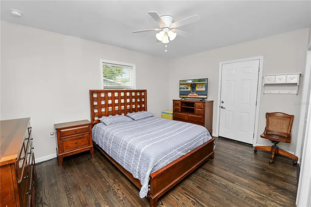 1410 E Edgewood Drive Lakeland FL 33803