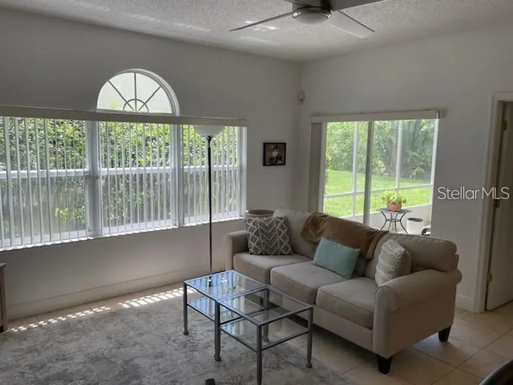 7280 Eleanor Circle Sarasota FL 34243