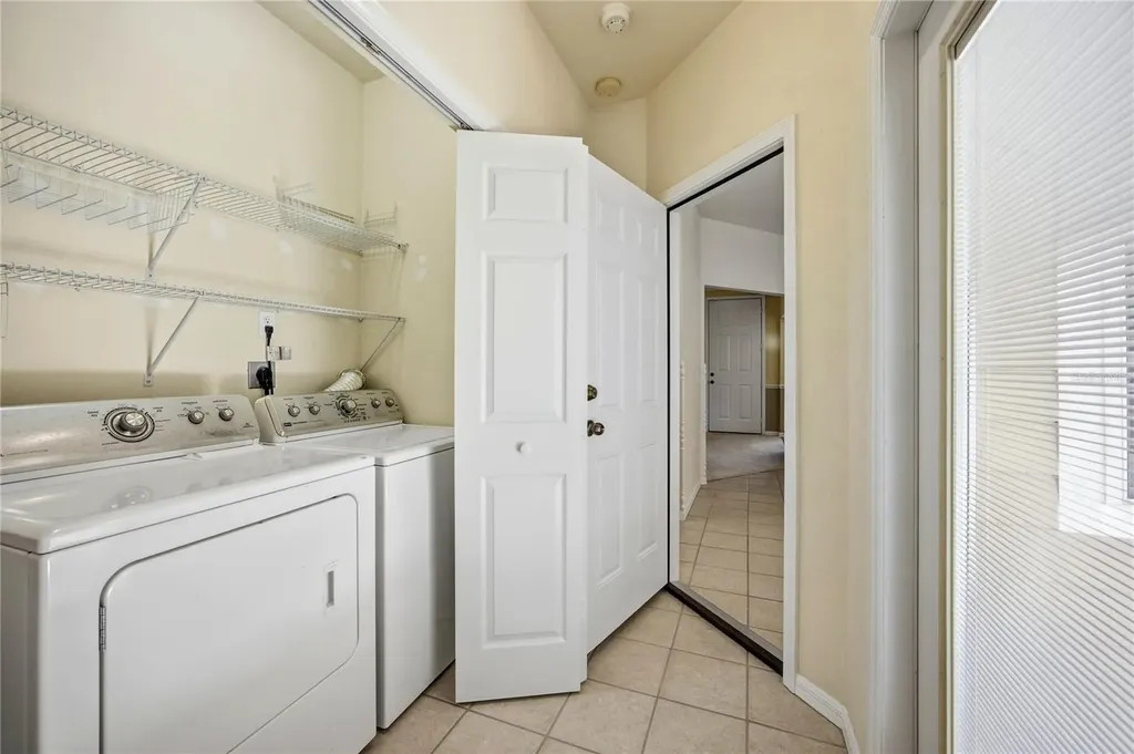 11685 NW 19th Place Gainesville FL 32606