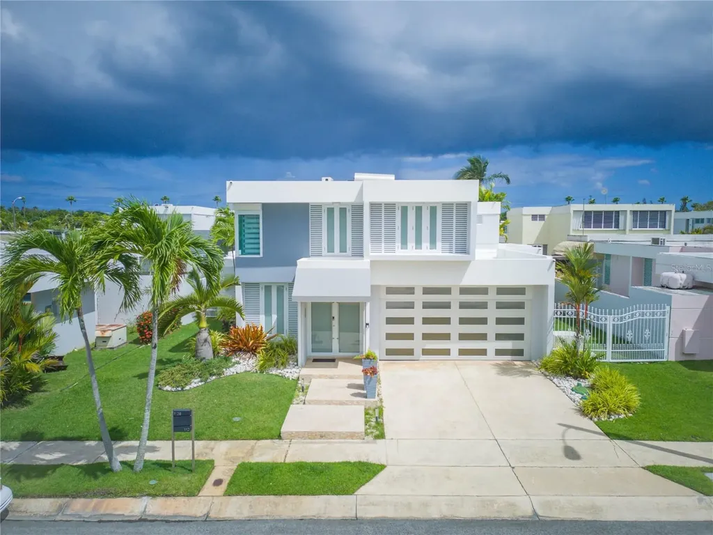 Calle Topasio Calle Topasio Dorado PR 00646