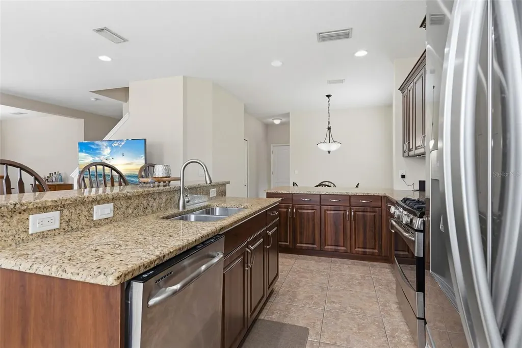 11904 Forest Park Circle Bradenton FL 34211