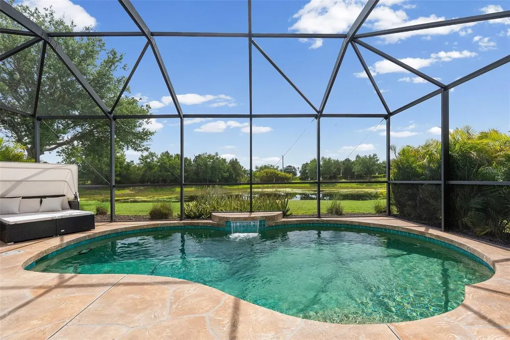 11904 Forest Park Circle Bradenton FL 34211