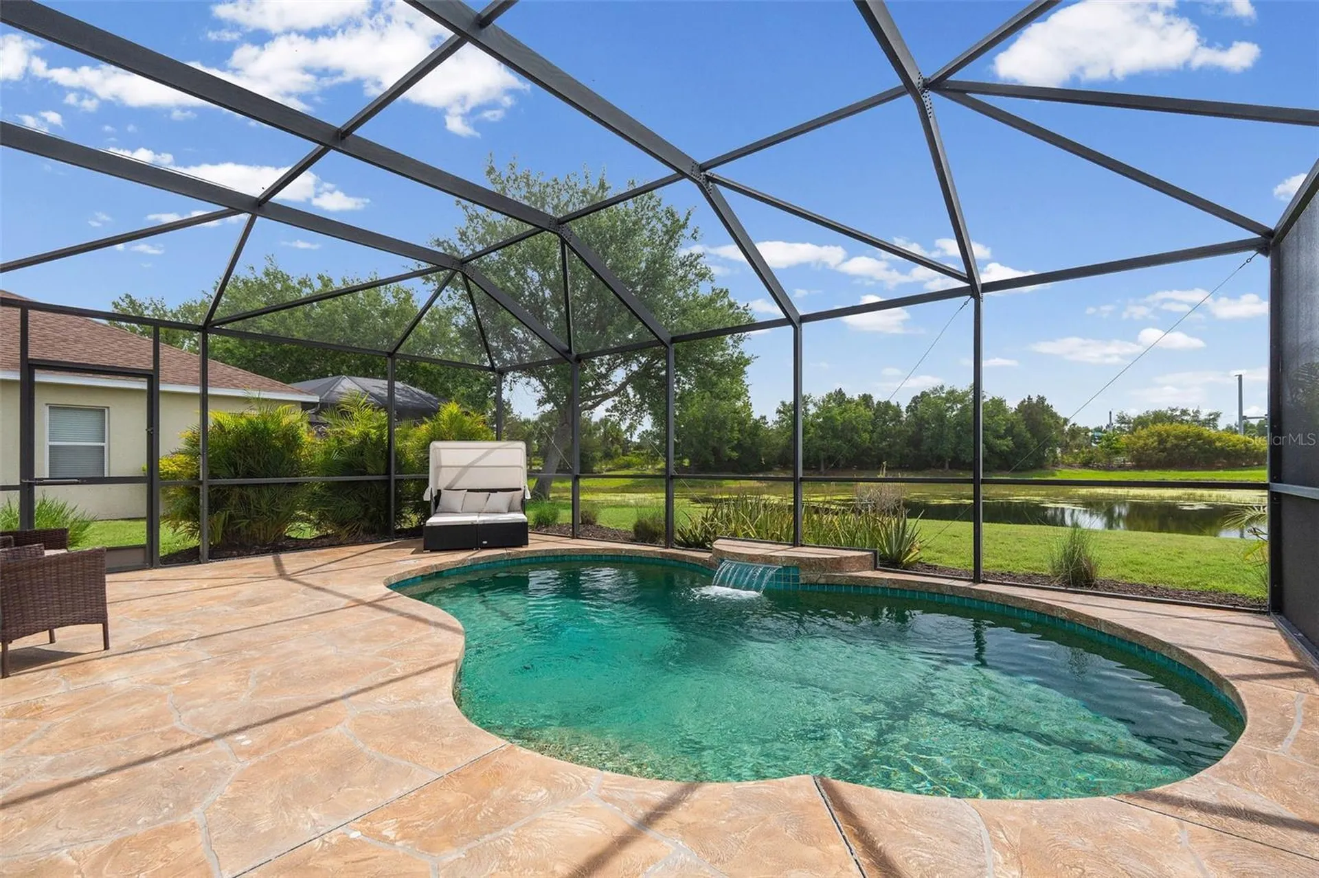 11904 Forest Park Circle Bradenton FL 34211