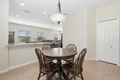 11904 Forest Park Circle Bradenton FL 34211
