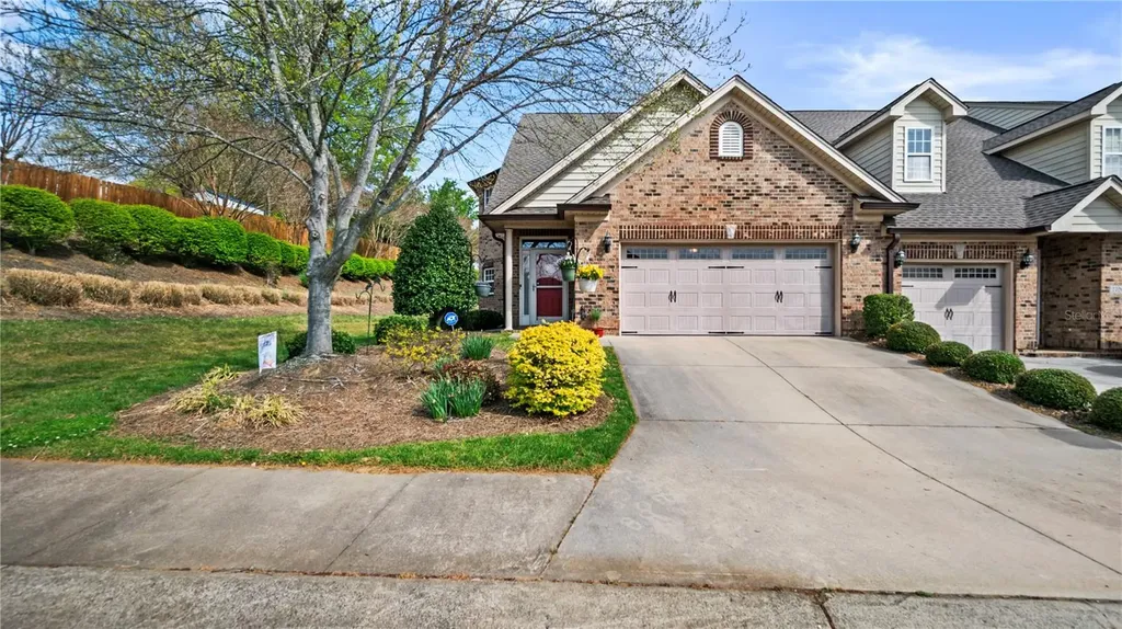 2711 Monticello Burlington NC 27215
