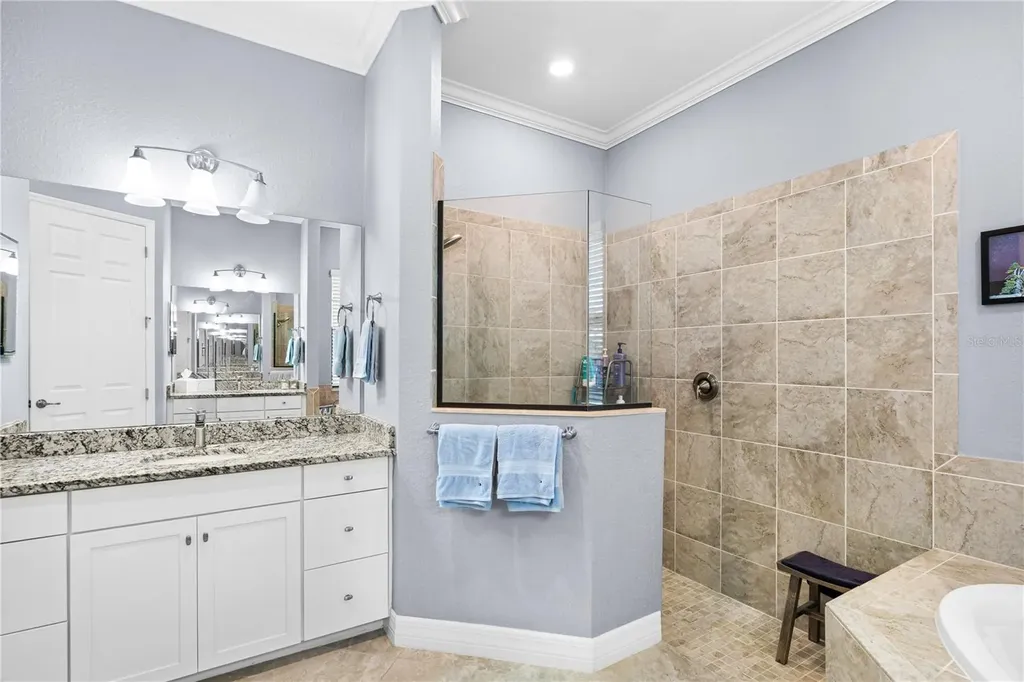 17056 Polo Trail Lakewood Ranch FL 34211
