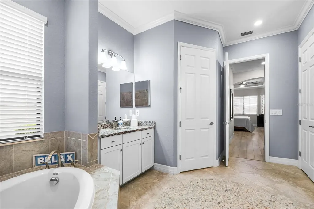17056 Polo Trail Lakewood Ranch FL 34211