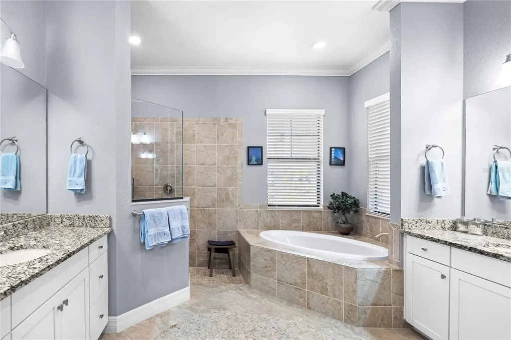 17056 Polo Trail Lakewood Ranch FL 34211