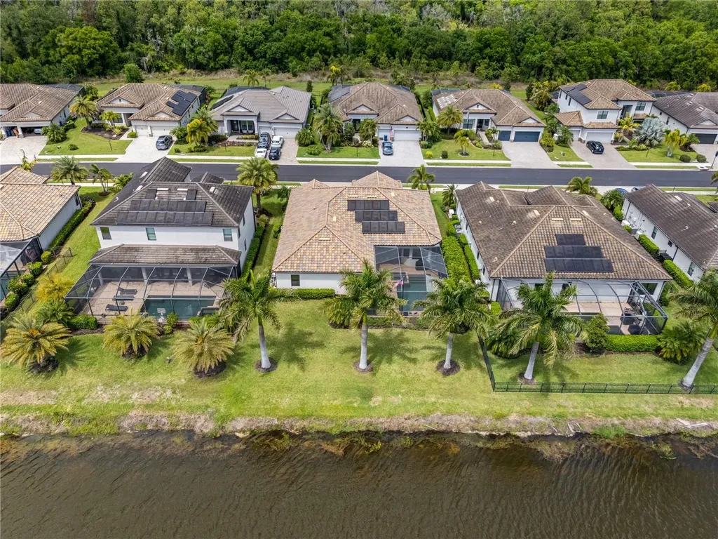 17056 Polo Trail Lakewood Ranch FL 34211