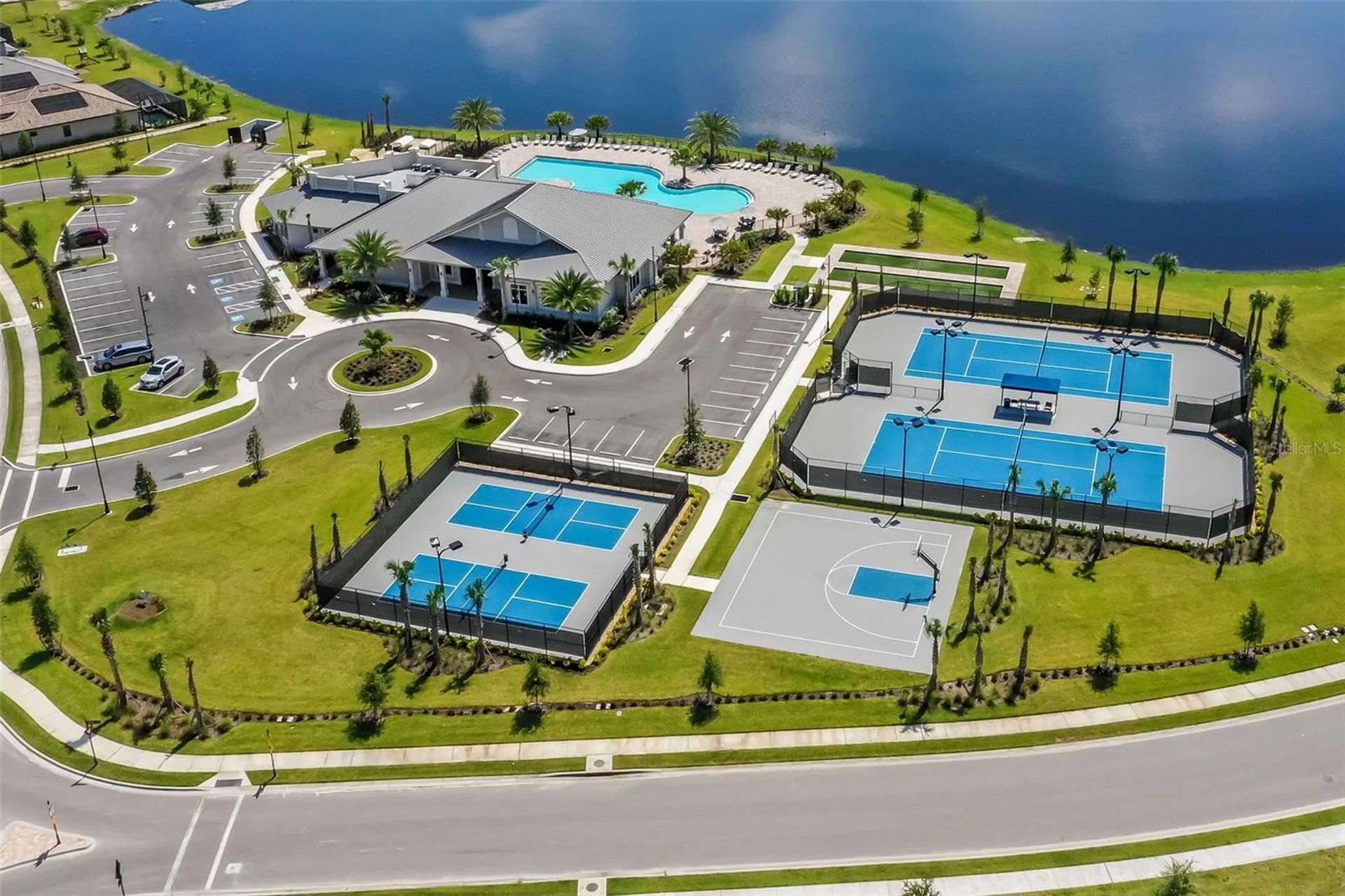 17056 Polo Trail Lakewood Ranch FL 34211
