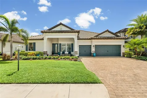 17056 Polo Trail Lakewood Ranch FL 34211