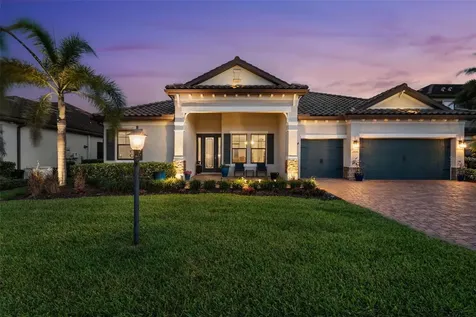 17056 Polo Trail Lakewood Ranch FL 34211