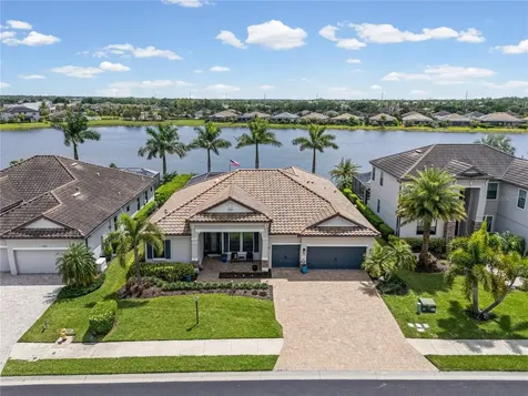17056 Polo Trail Lakewood Ranch FL 34211