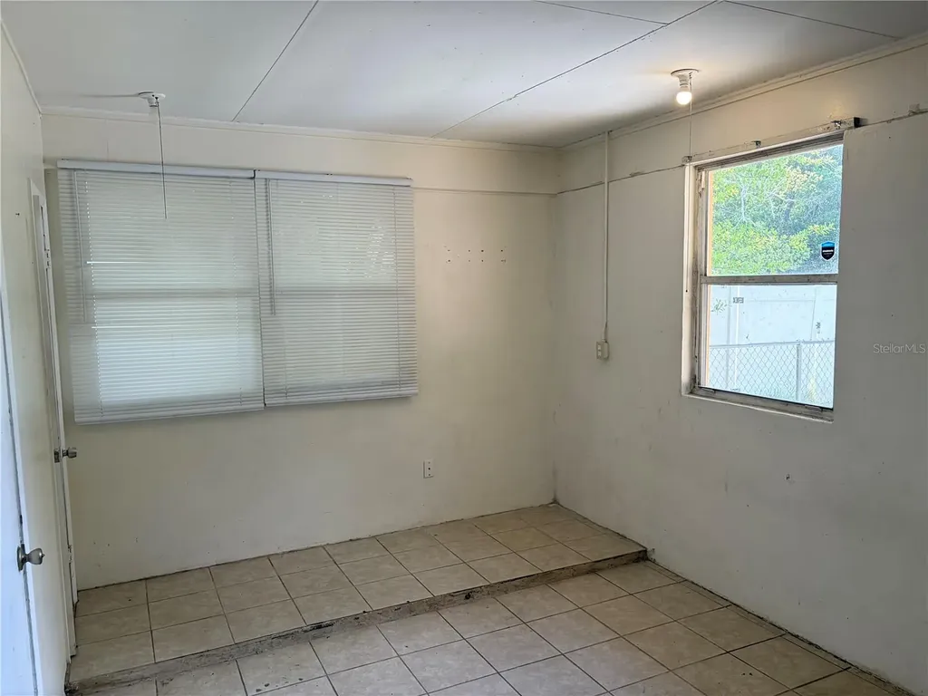1264 Fieldstone Avenue Deltona FL 32725