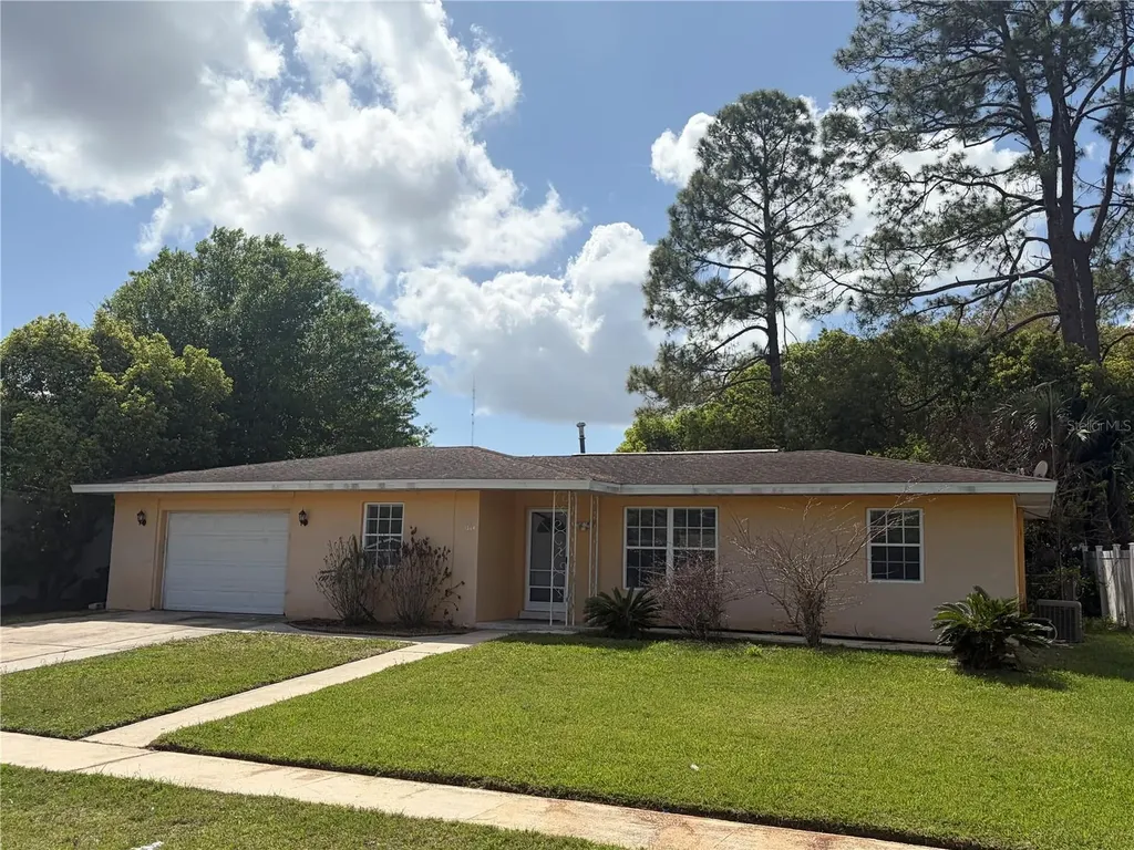 1264 Fieldstone Avenue Deltona FL 32725