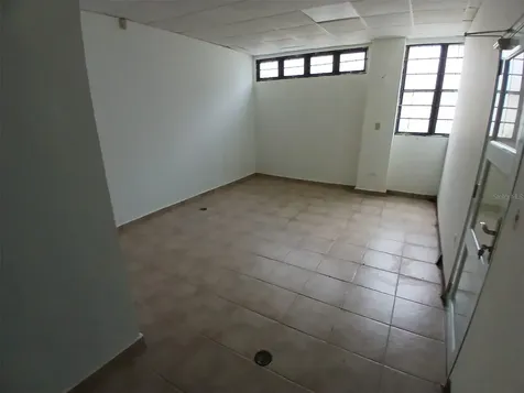 97 State Road 2 Pueblo Viejo Guaynabo PR 00966