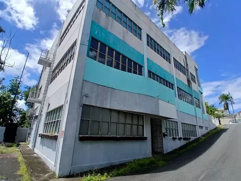 97 State Road 2 Pueblo Viejo Guaynabo PR 00966