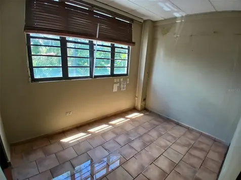 97 State Road 2 Pueblo Viejo Guaynabo PR 00966