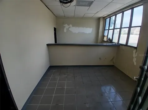 97 State Road 2 Pueblo Viejo Guaynabo PR 00966