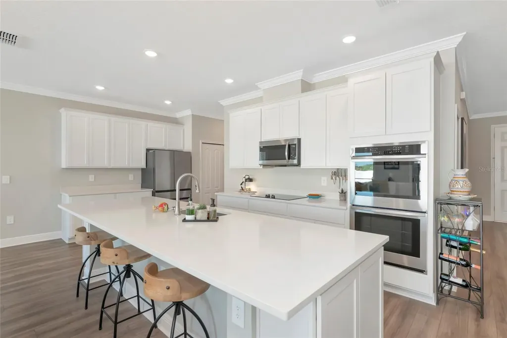 2105 Citrus Breeze Drive Bradenton FL 34208