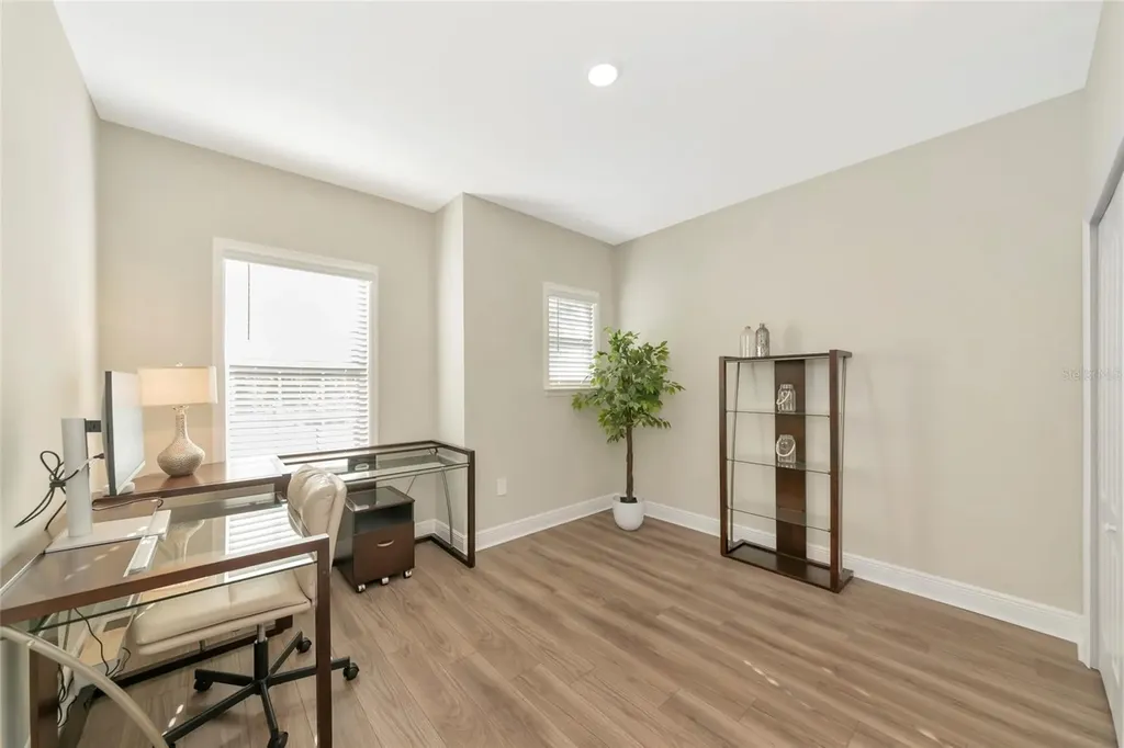 2105 Citrus Breeze Drive Bradenton FL 34208