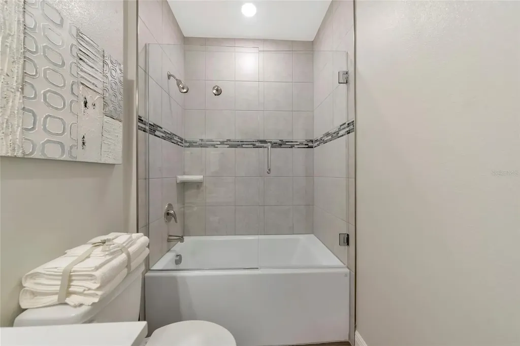 2105 Citrus Breeze Drive Bradenton FL 34208