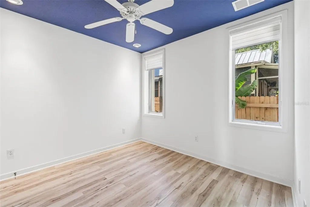 1685 Laurel Street Sarasota FL 34236