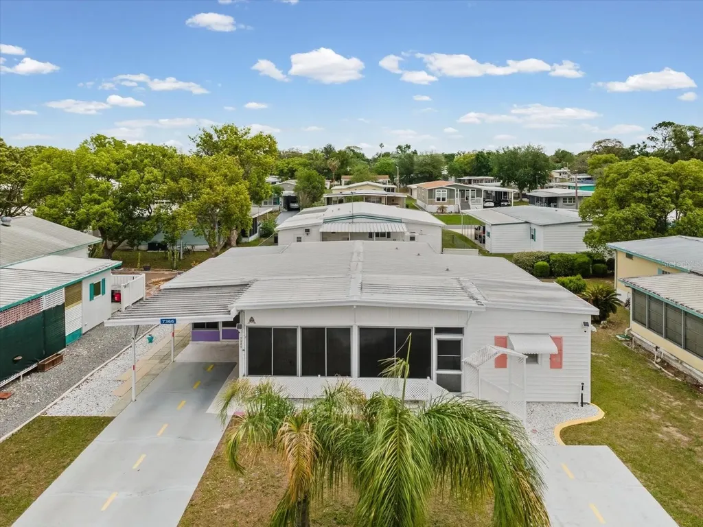7366 First Loop Avenue Brooksville FL 34613