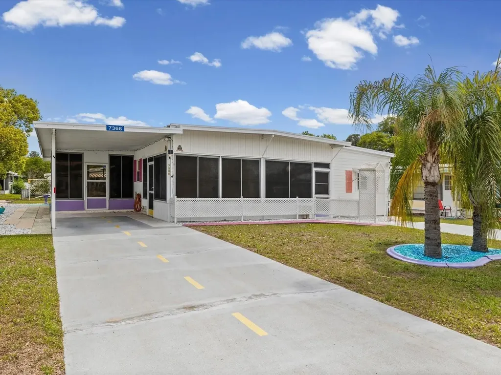 7366 First Loop Avenue Brooksville FL 34613