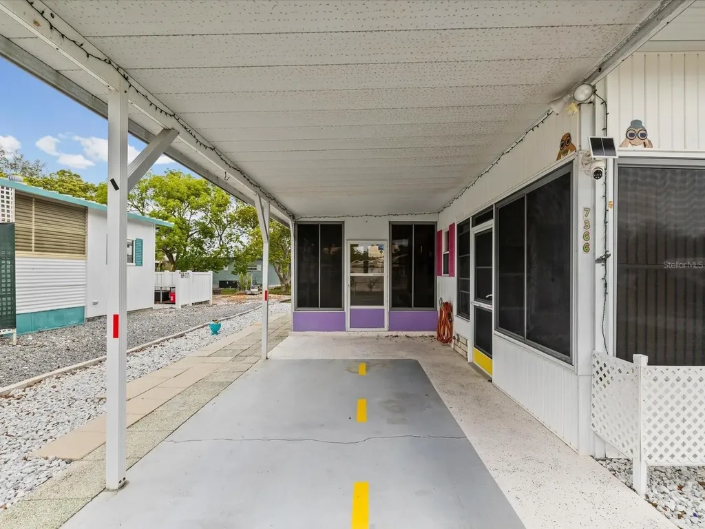 7366 First Loop Avenue Brooksville FL 34613