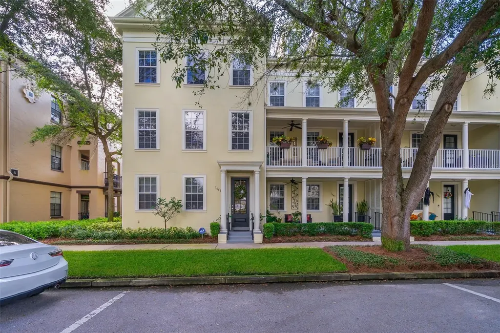1655 Lakemont Avenue Orlando FL 32814