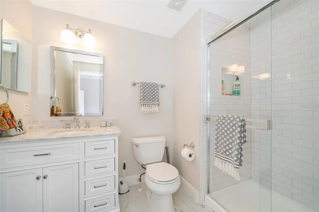 1655 Lakemont Avenue Orlando FL 32814