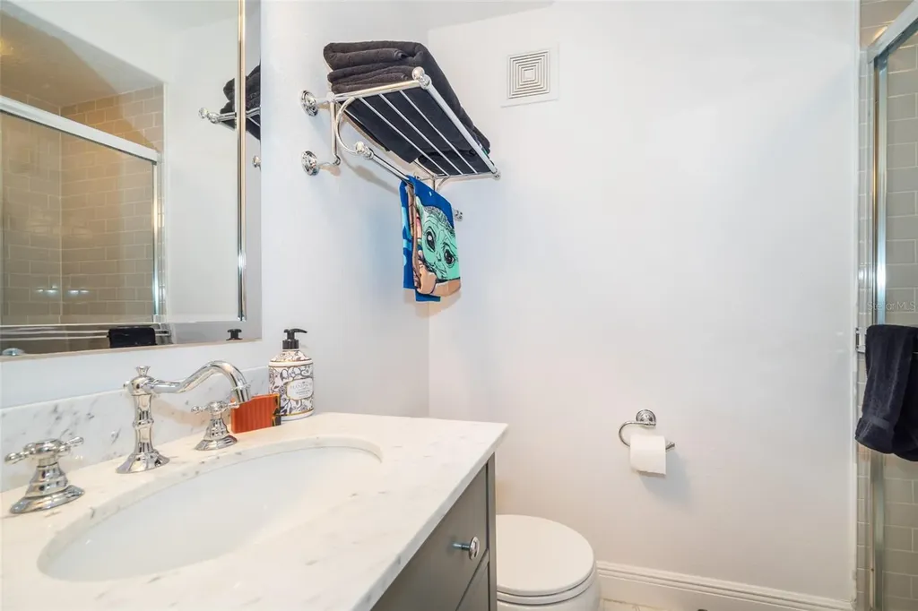 1655 Lakemont Avenue Orlando FL 32814