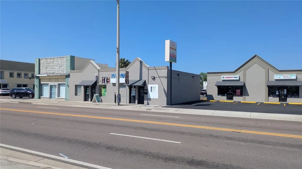 835 8th Avenue W Palmetto FL 34221