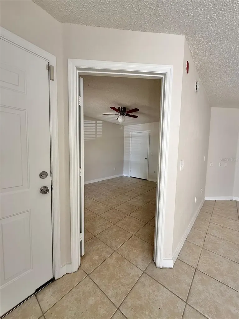 2201 Key West Court Kissimmee FL 34741