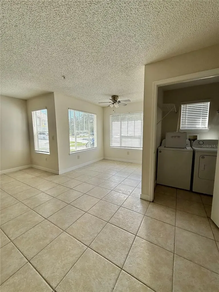 2201 Key West Court Kissimmee FL 34741