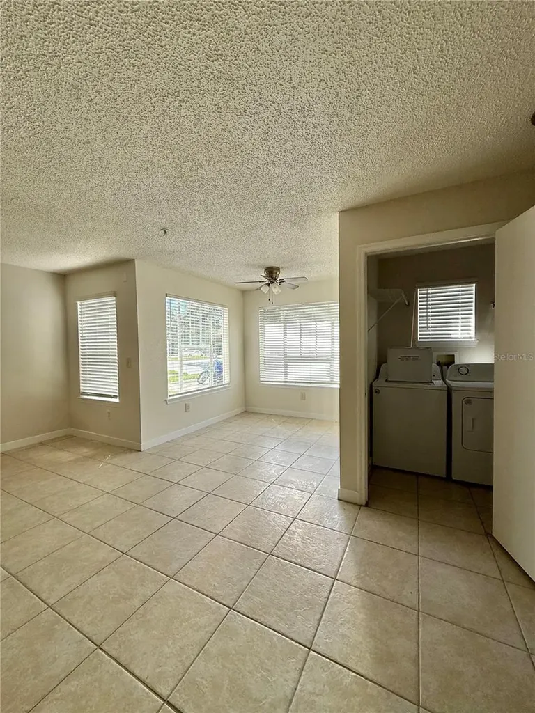 2201 Key West Court Kissimmee FL 34741