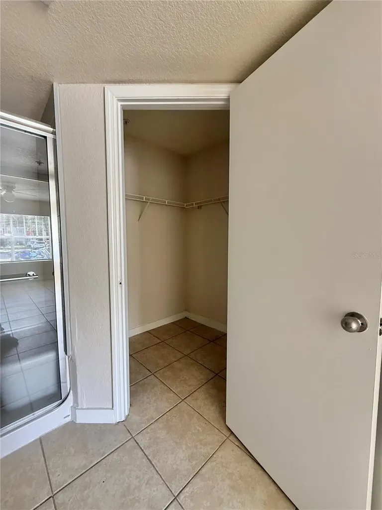 2201 Key West Court Kissimmee FL 34741