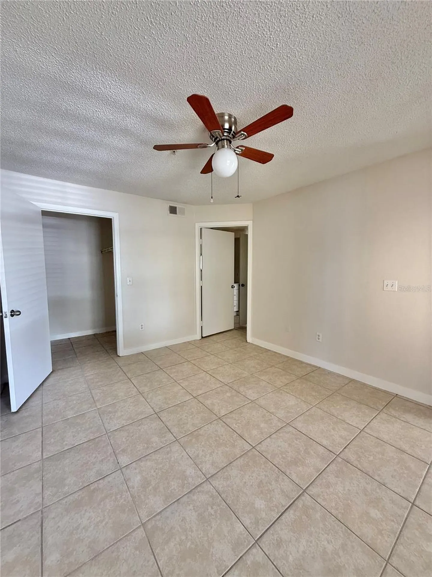 2201 Key West Court Kissimmee FL 34741