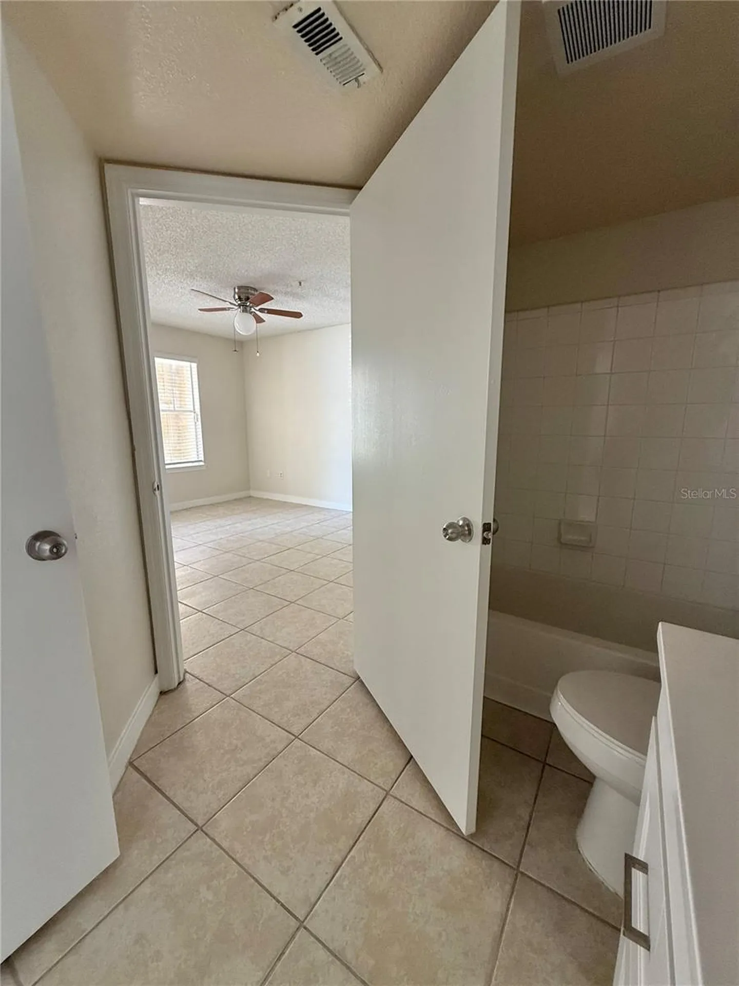 2201 Key West Court Kissimmee FL 34741