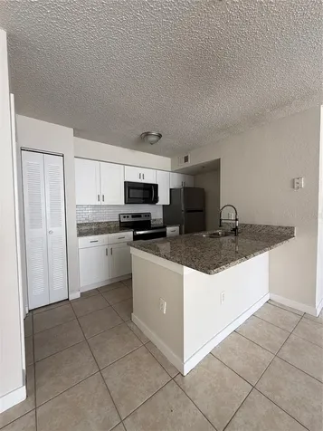 2201 Key West Court Kissimmee FL 34741
