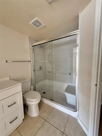2201 Key West Court Kissimmee FL 34741