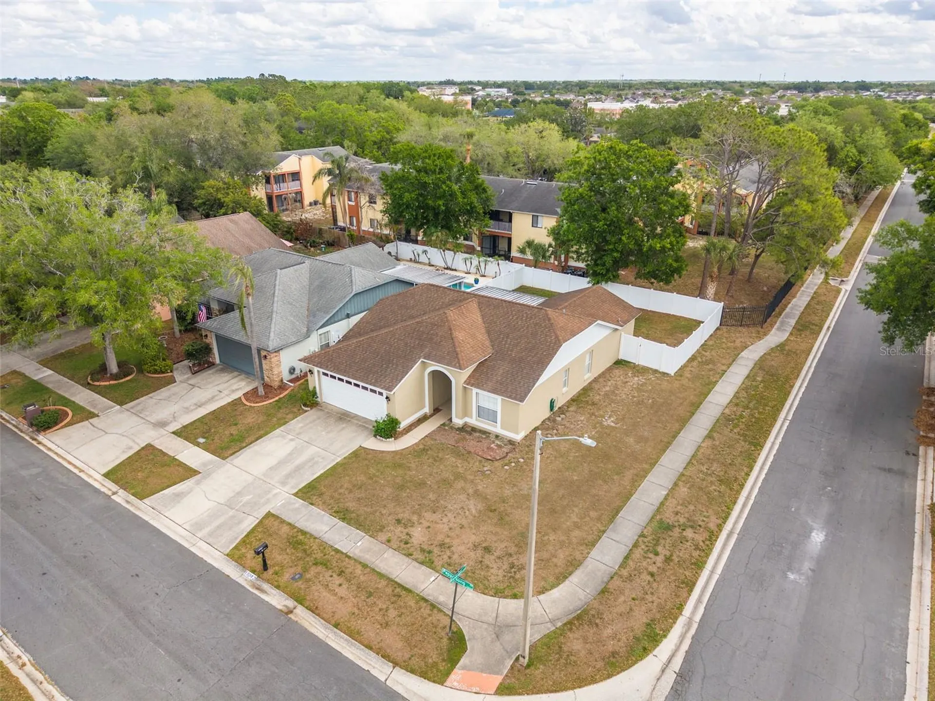 11042 Peppersong Drive Riverview FL 33578