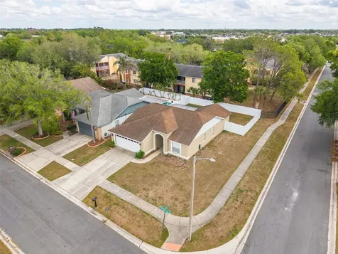 11042 Peppersong Drive Riverview FL 33578
