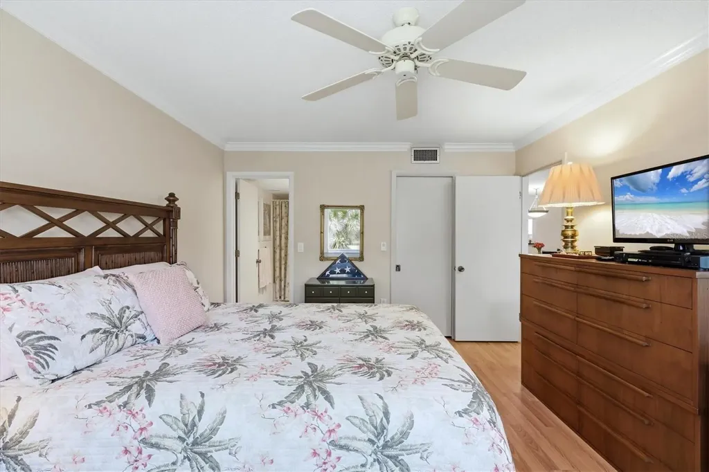 220 Santa Maria Street Venice FL 34285