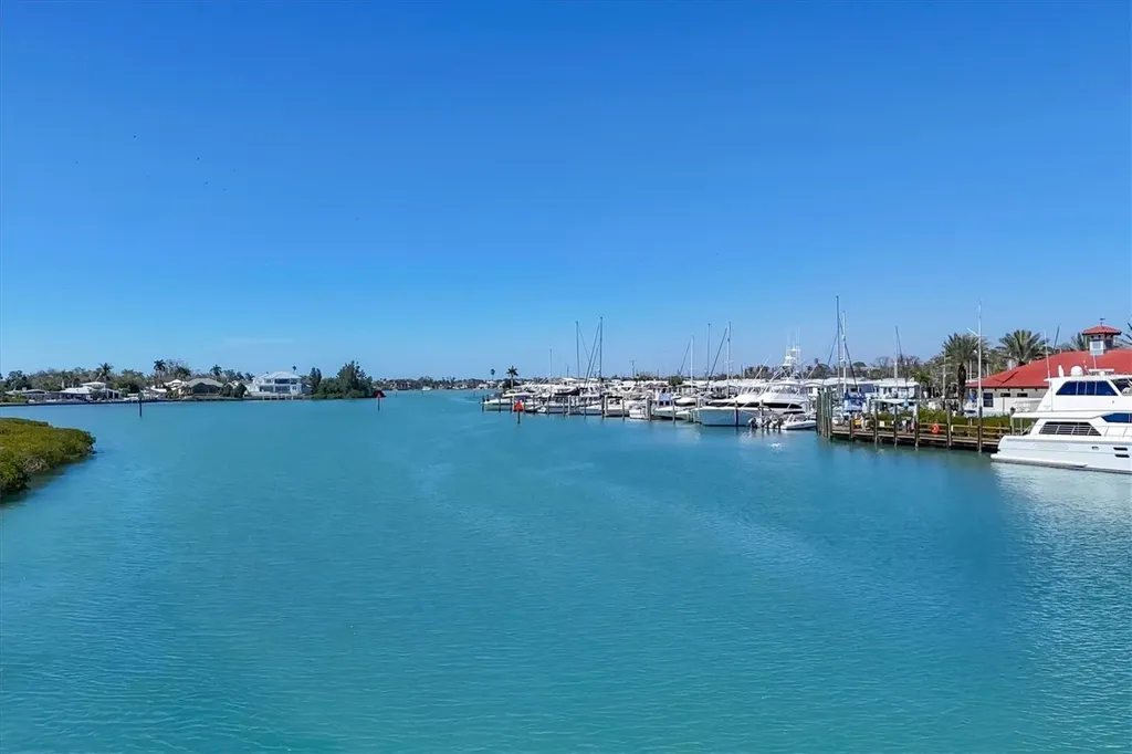 220 Santa Maria Street Venice FL 34285