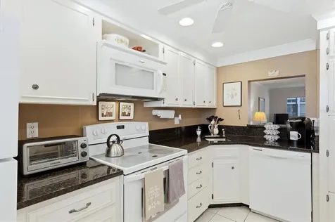 220 Santa Maria Street Venice FL 34285